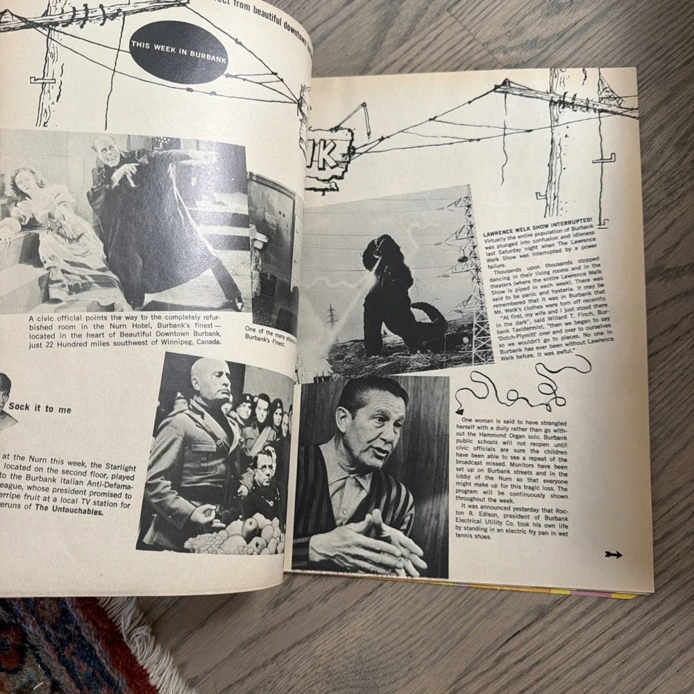 Rowan & Martin's LAUGH-IN Vtg TV humor magazine #1 (1968) Goldie‎ Hawn Oct 1968